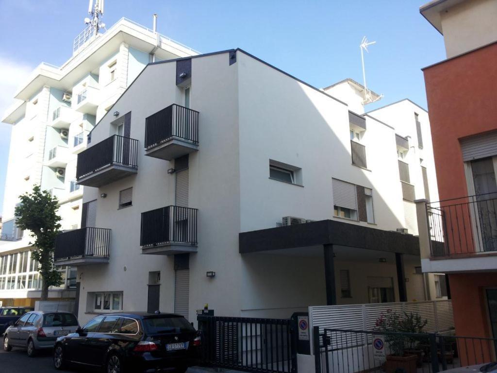 Residence Villa Gori Римини Экстерьер фото